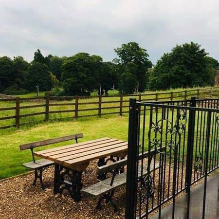 Malthouse Farm Cottage Carriage Dilhorne Luaran gambar