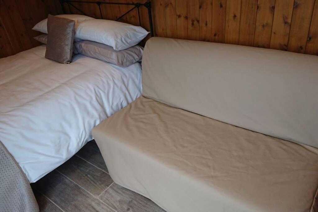 Malthouse Farm Cottage Carriage Dilhorne Luaran gambar