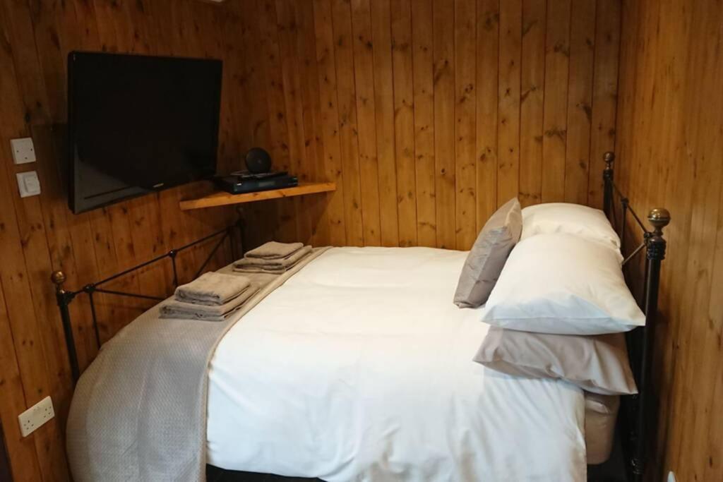 Malthouse Farm Cottage Carriage Dilhorne Luaran gambar