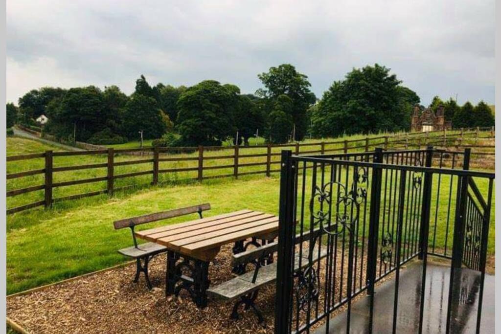 Malthouse Farm Cottage Carriage Dilhorne Luaran gambar